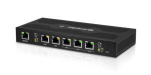 EdgeMax EdgeRouter PoE 5 right angle